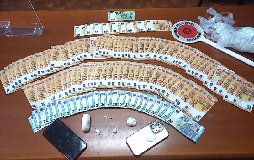 Detenzione ai fini di spaccio di sostanze stupefacenti: arrestato un 24enne albanese